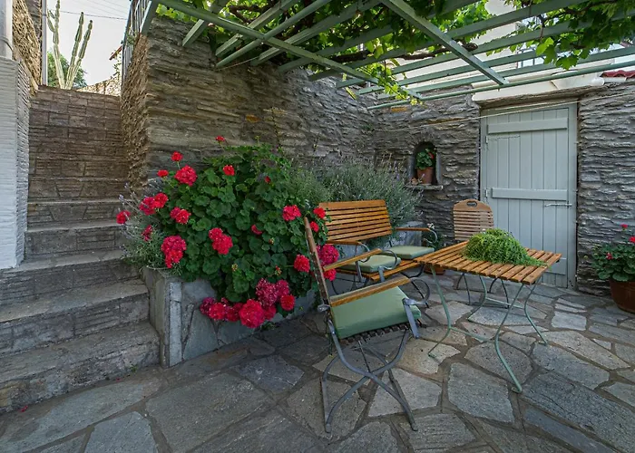 Victoria\'S Summerhouse
